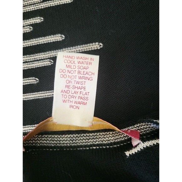 Beyond Threads Pima Black Ecru Geometric Print Short Sleeve Pullover/top Size XL - Picture 3 of 9